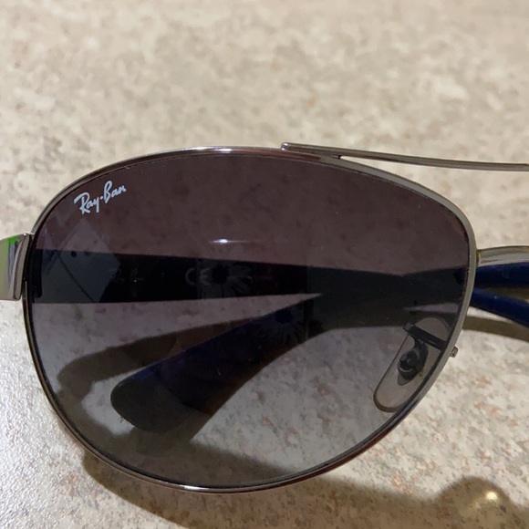 Ray Ban - Picture 4 of 10